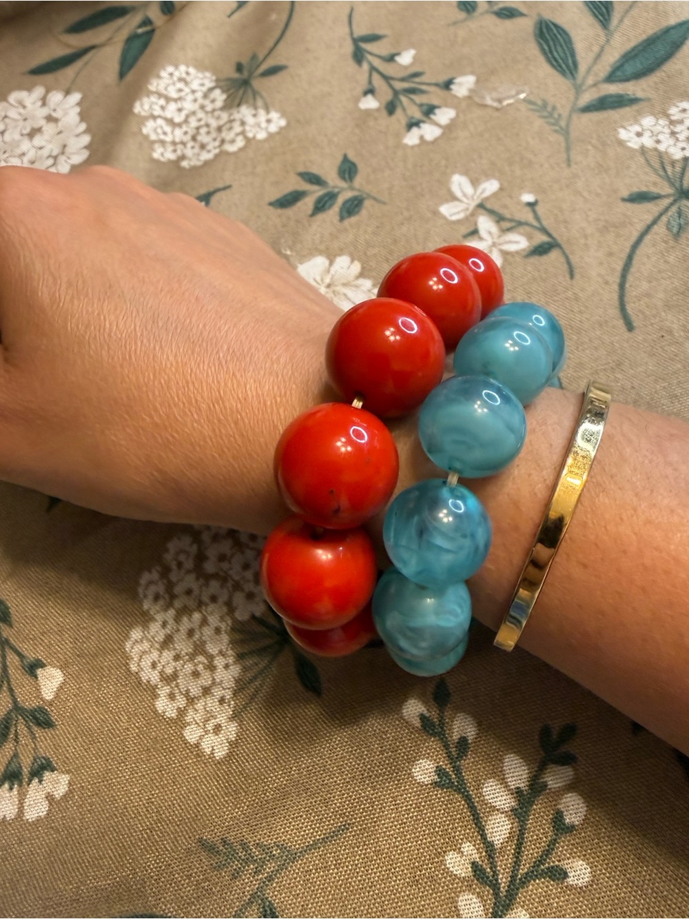Colorful Bead Stretch Bracelet Set - Red & Turquoise Blue
